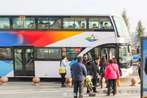 11月25日起，榮成開(kāi)通“賞天鵝公交旅游專線”